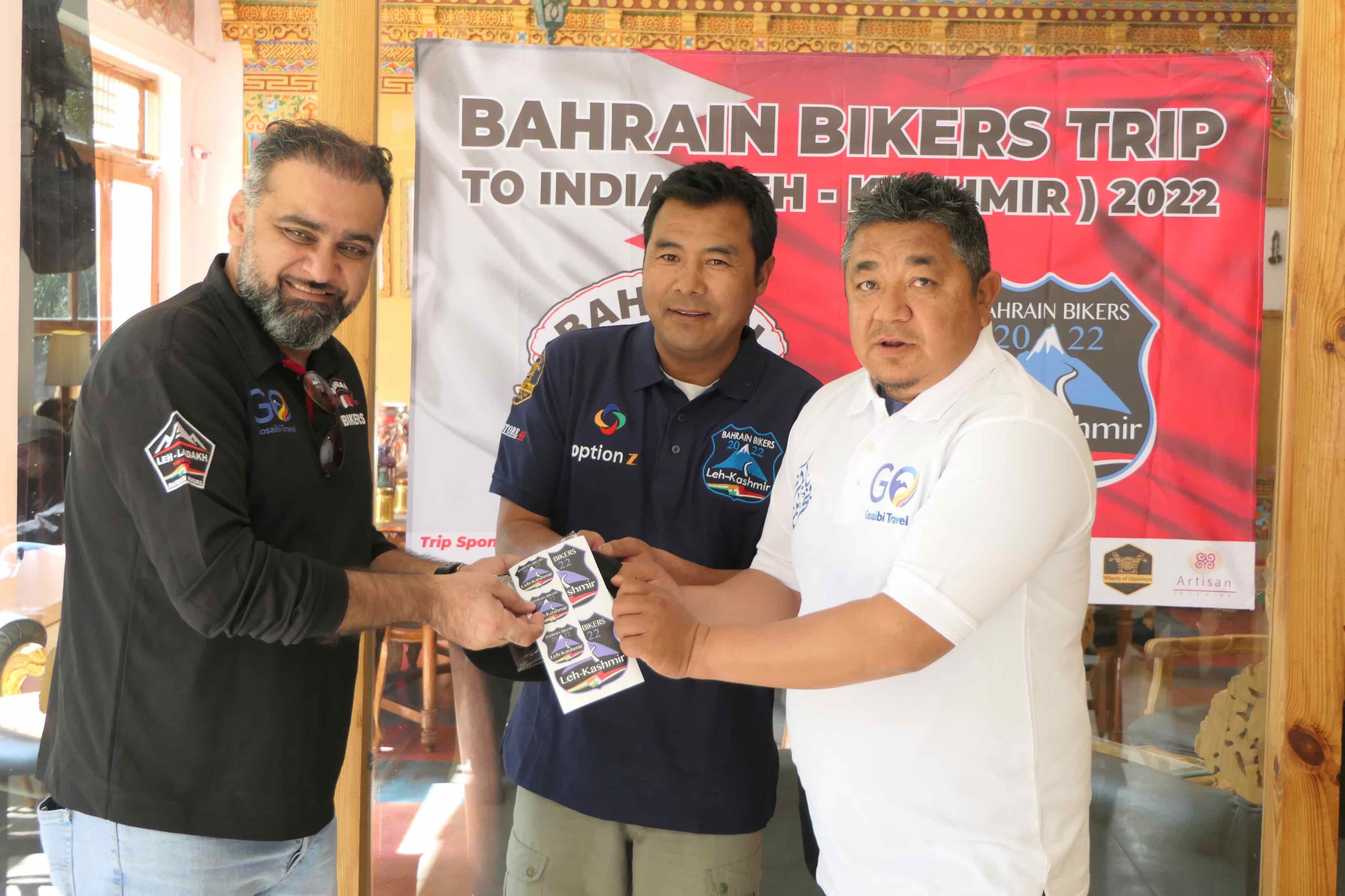 The Ultimate Ladakh Himalayan Bike Expedition: An Adventure Through the Roof of the World